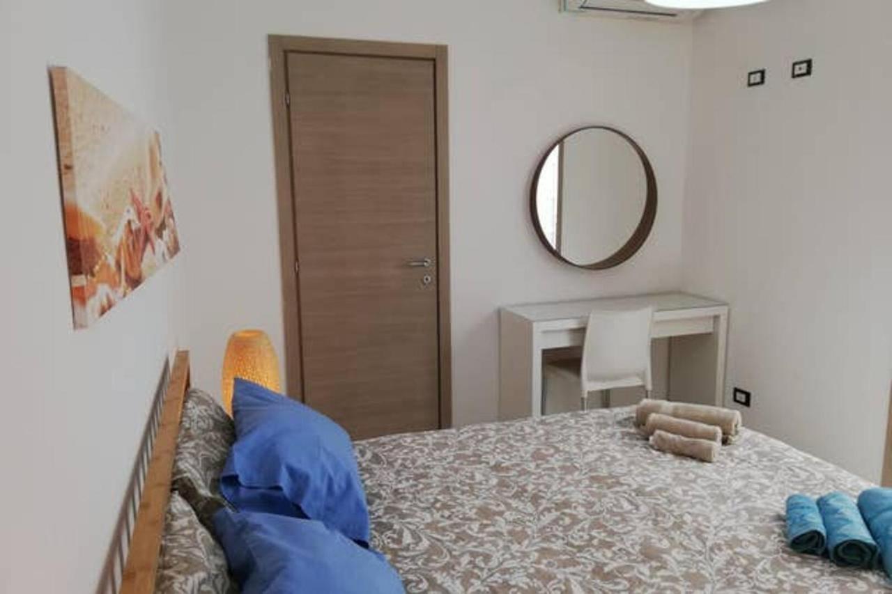 Casa A 100Mt Mare Leilighet Pozzallo Eksteriør bilde